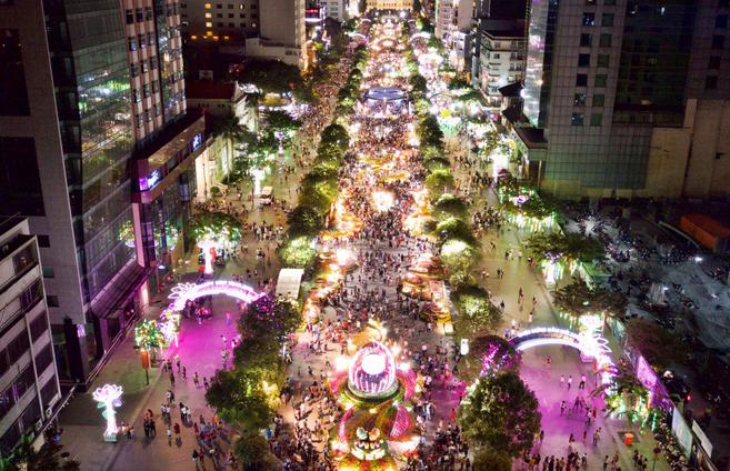 pho di bo nguyen hue 2020