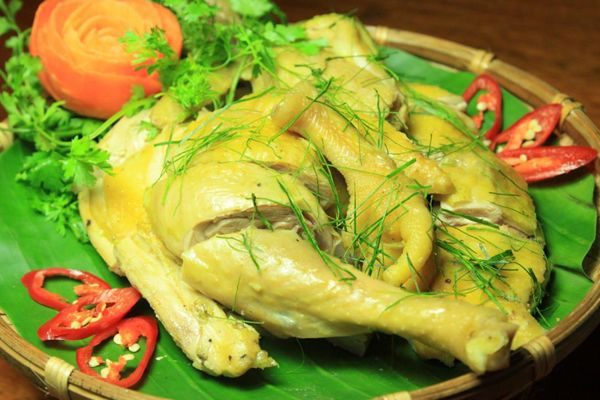 Gà hấp muối sả