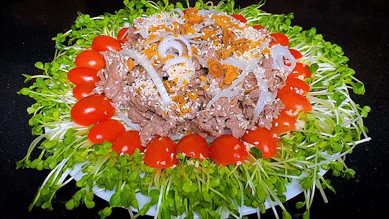 Gỏi bò rau mầm
